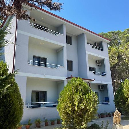 Canary Hotel Golem  Exterior photo